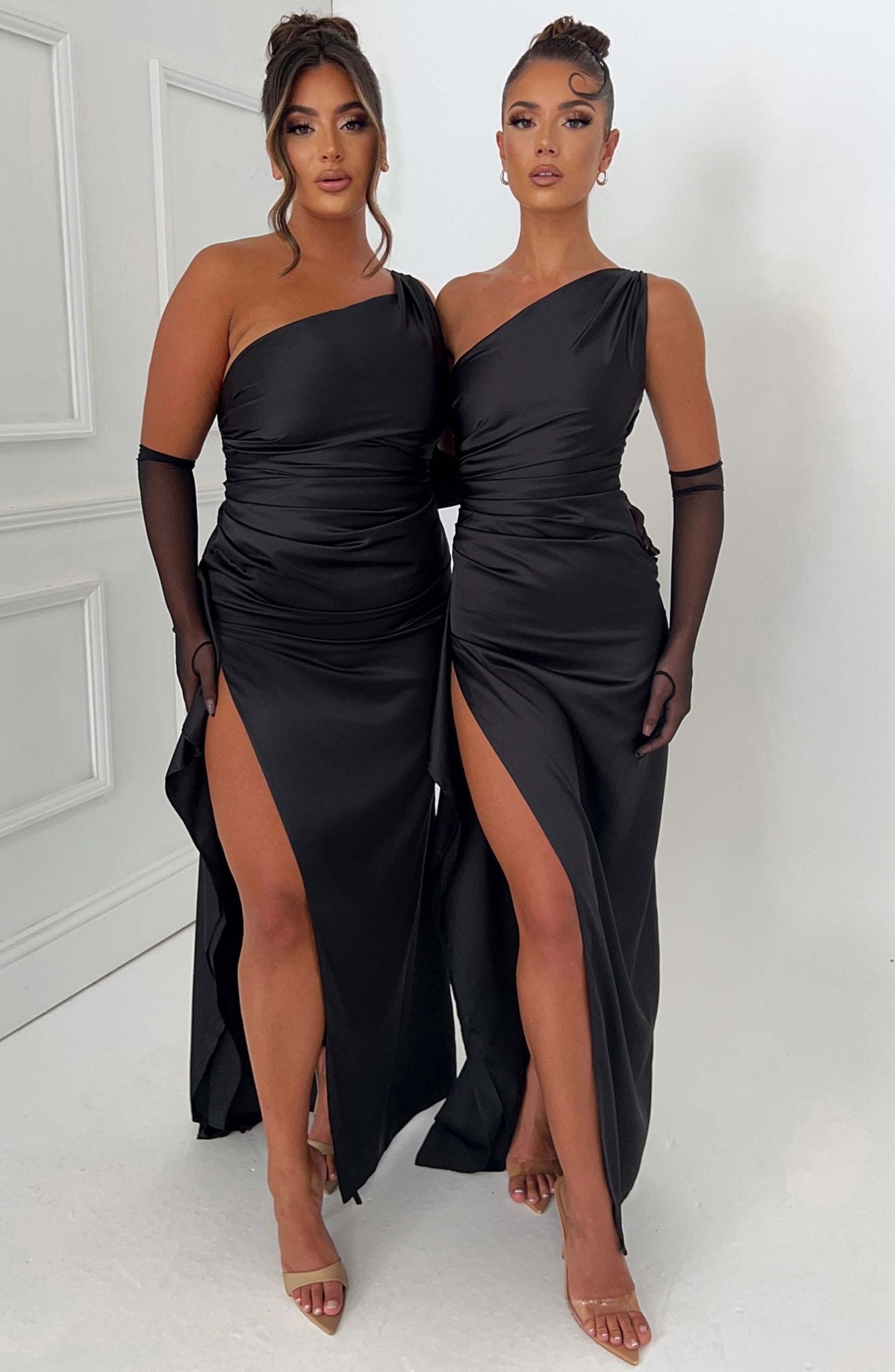 Black Maxi Dress: Timeless Elegance and How to Style It