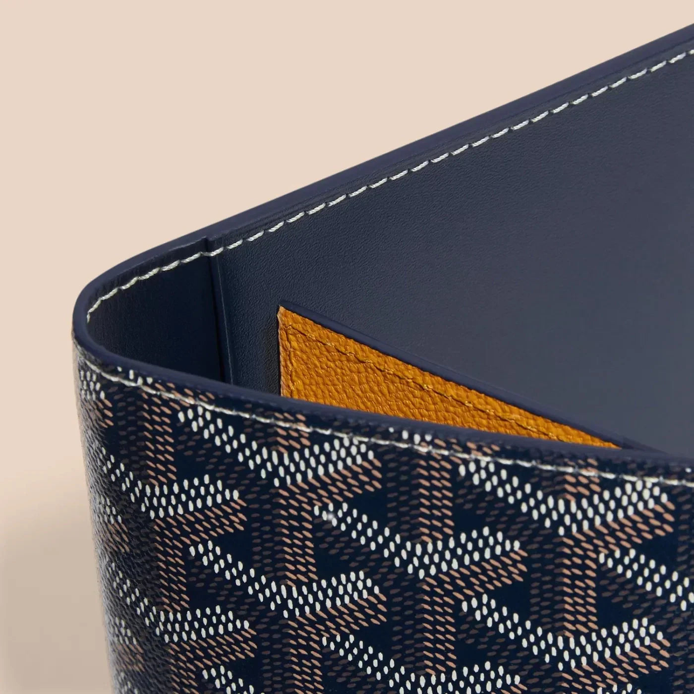 Voyelle Passport Holder