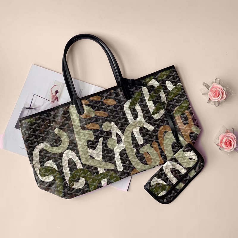 The Élance Tote - Cinderella