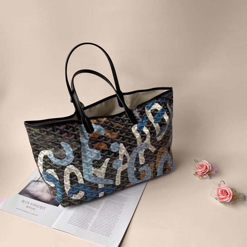 The Élance Tote - Cinderella