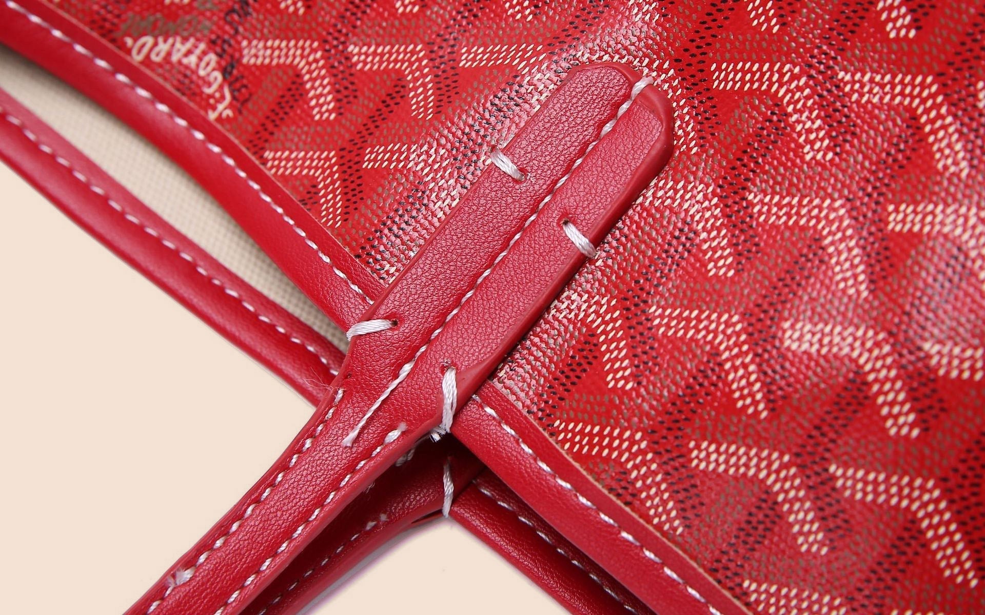 The Élance Tote - Cinderella