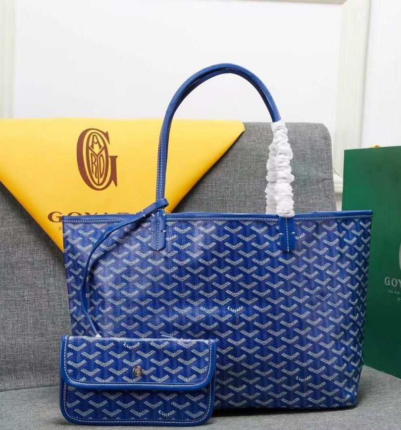 Vivara Signature Carryall - Cinderella