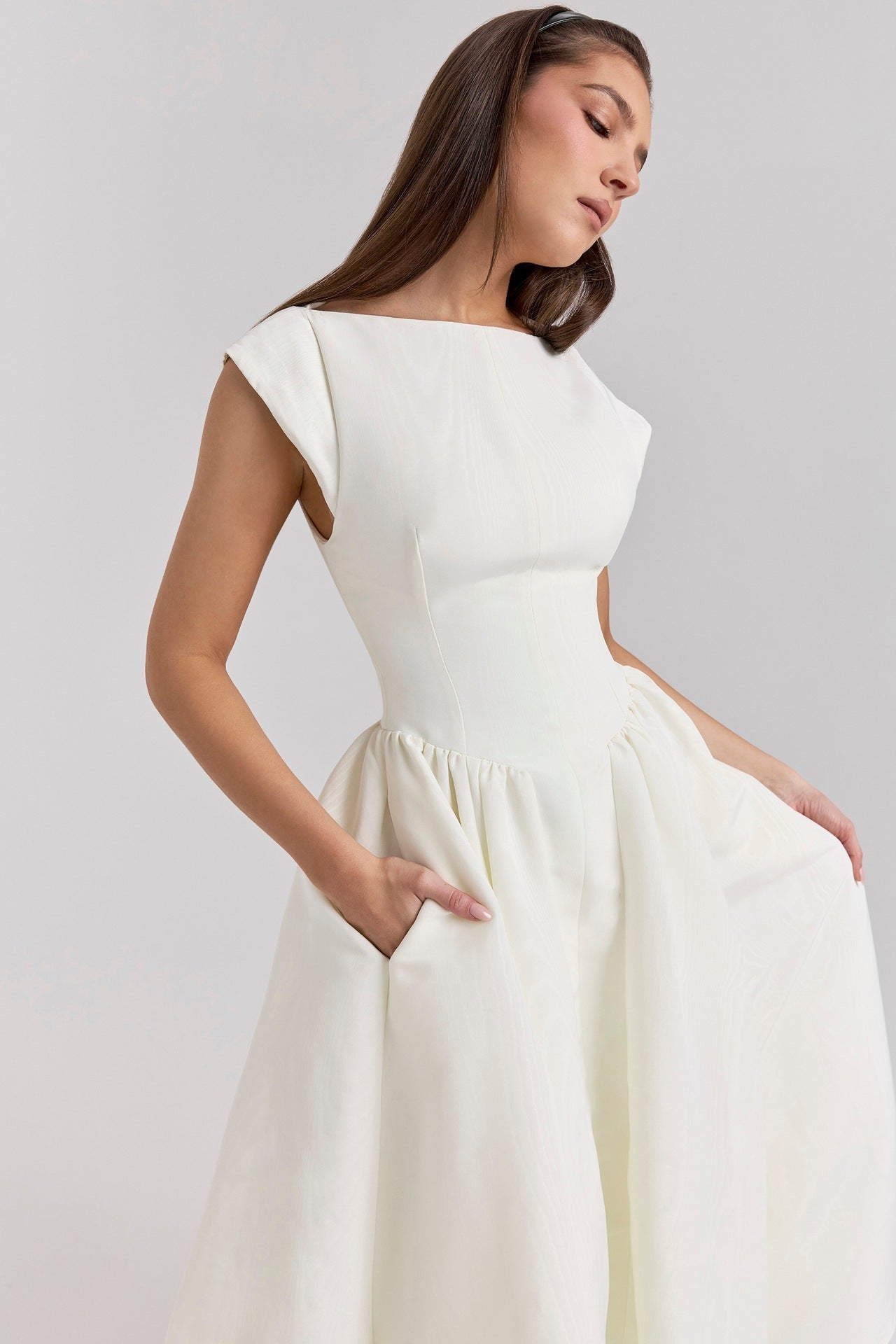 Vivienne Midi Dress - Cinderella