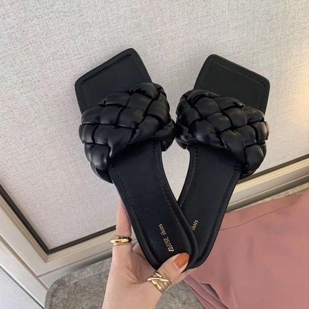 Black / 6