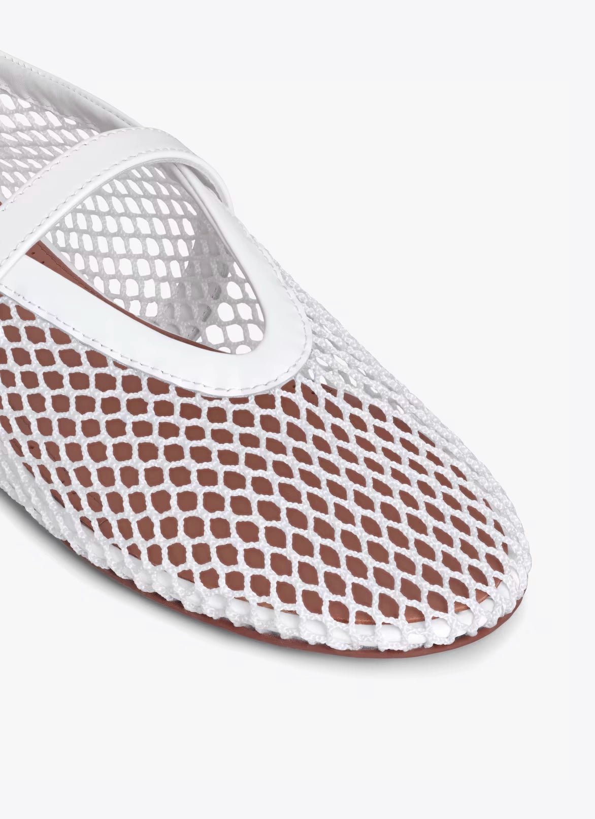 Elena London Ballet Flats - White - Cinderella