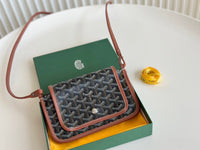 Nova Bi-Fold