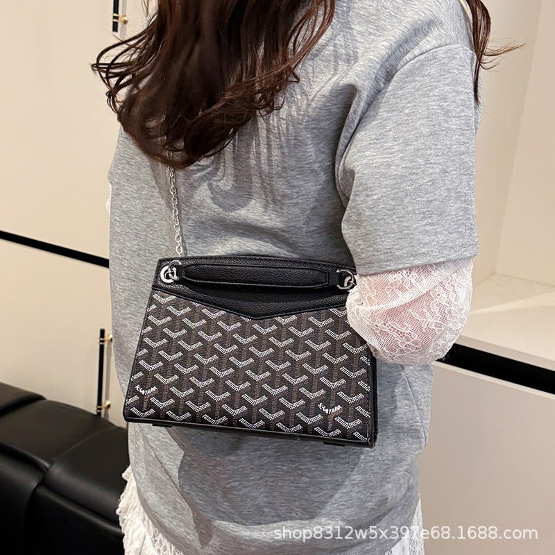 Rouette Noir Mini Carryall - Cinderella