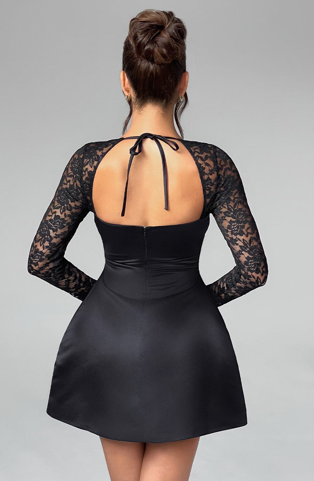 Vestido corto Sadie - Negro